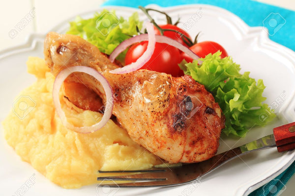 Fried chicken legs with mashed potatoes